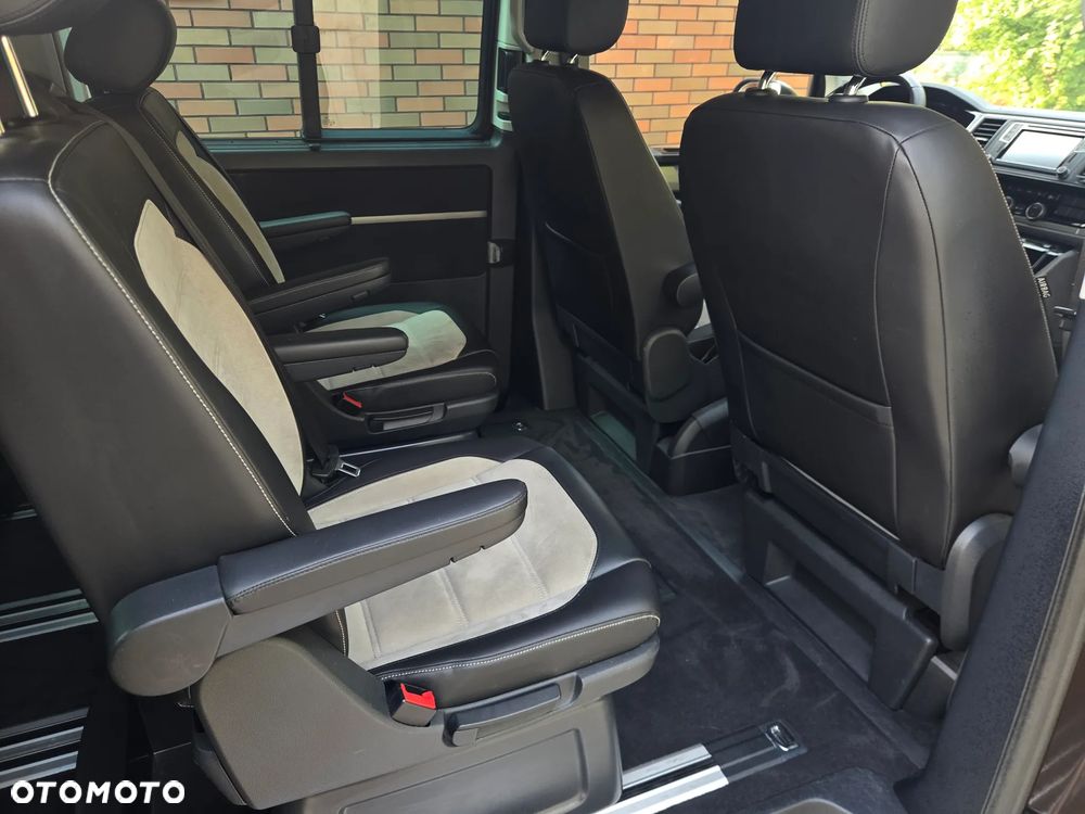 Volkswagen Multivan - 22