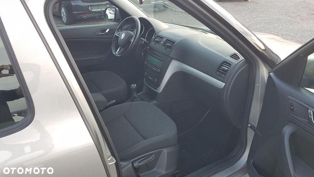 Skoda Yeti 1.2 TSI Ambition PLUS EDITION - 31