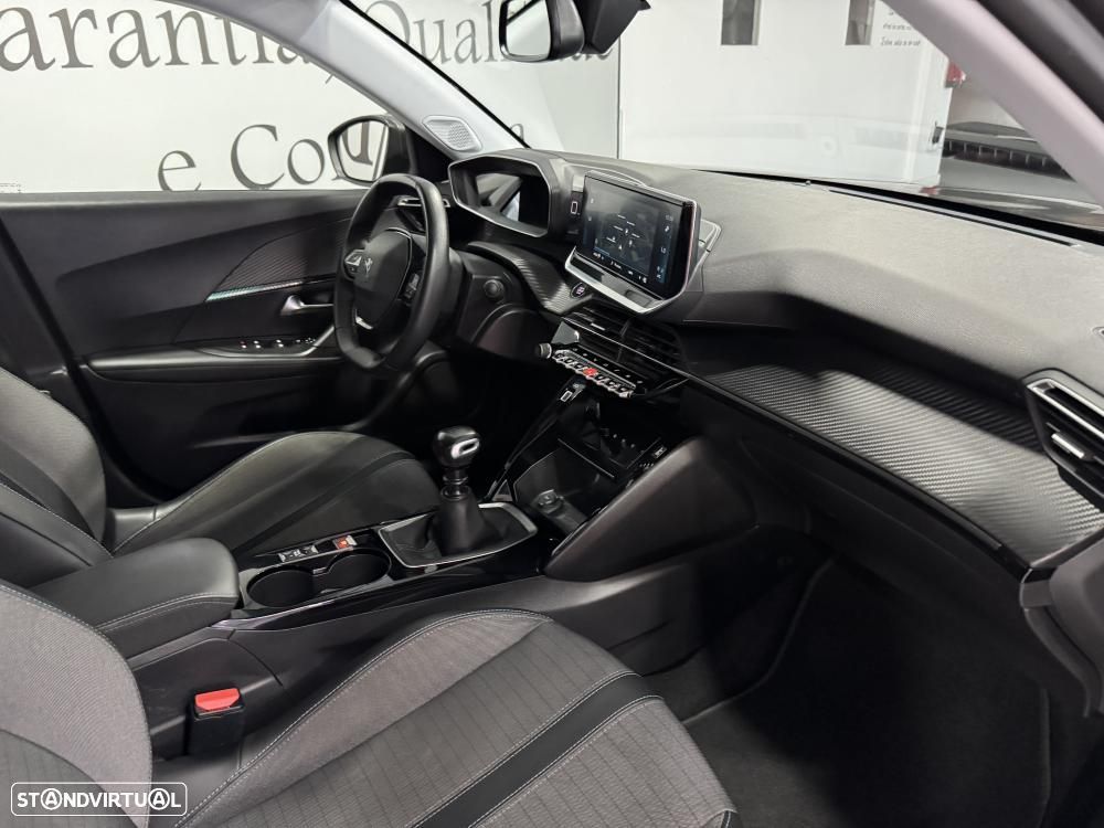 Peugeot 2008 PureTech 100 Allure - 36