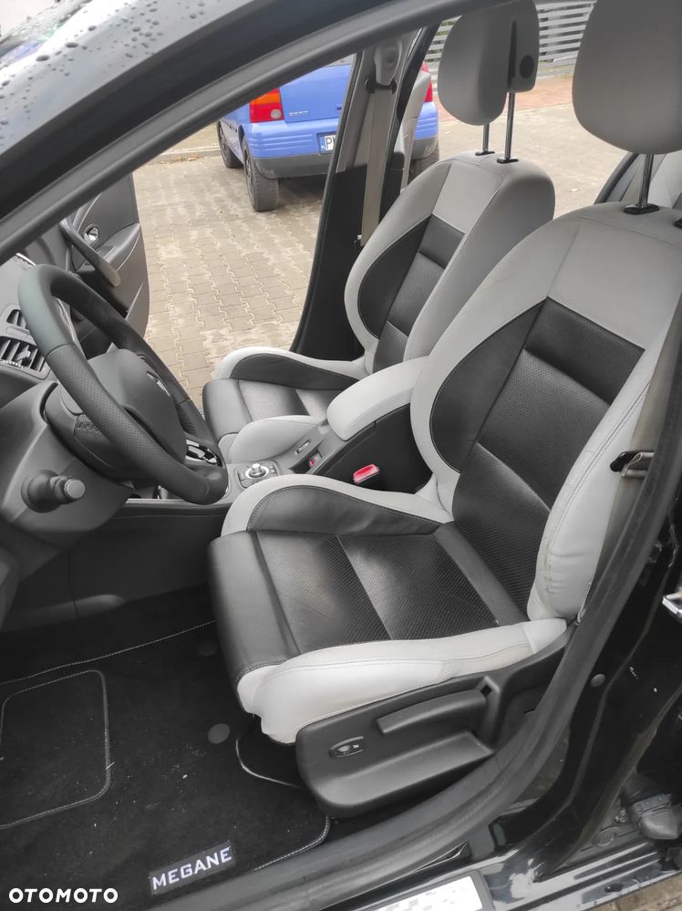 Renault Megane Grandtour dCi 165 FAP GTline - 9