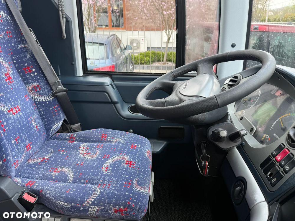 Neoplan Tourliner - 12