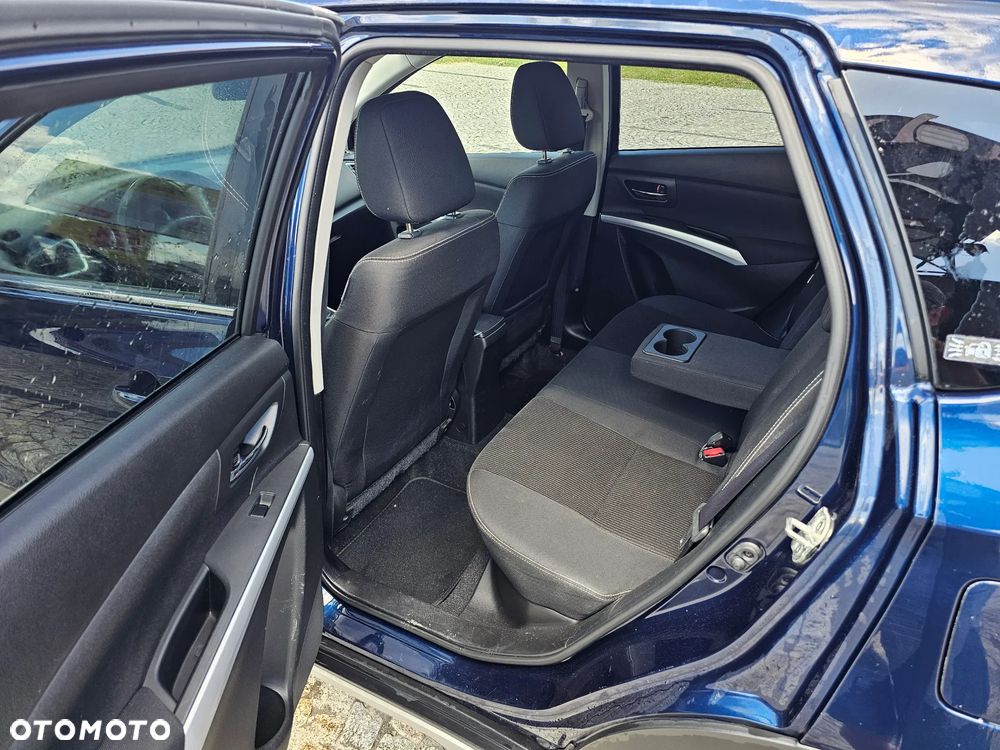 Suzuki SX4 S-Cross 1.6 DDiS TCSS 4x4 Comfort - 15