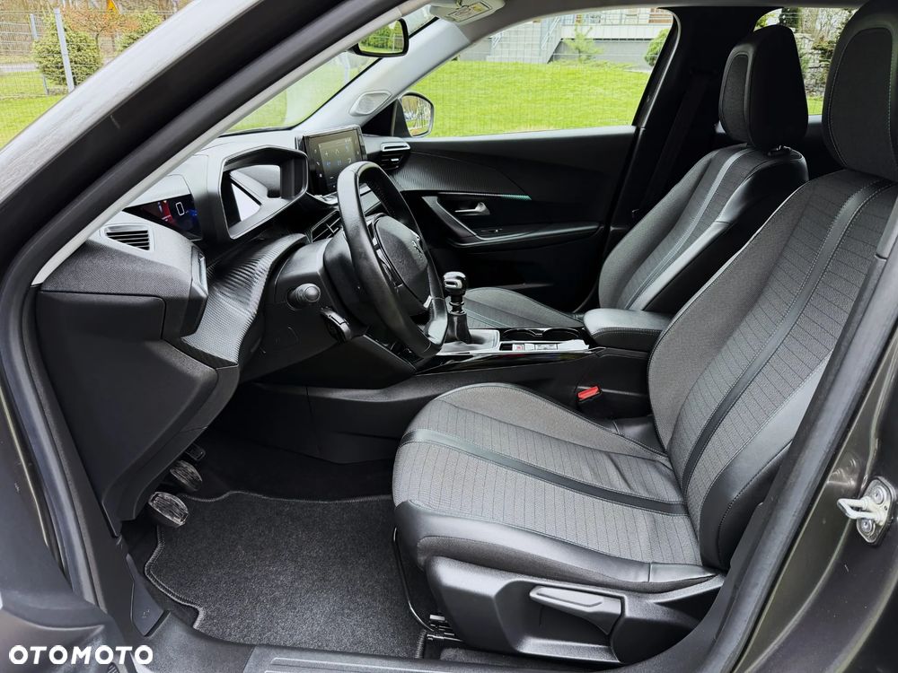 Peugeot 2008 PureTech 130 Allure Pack - 10