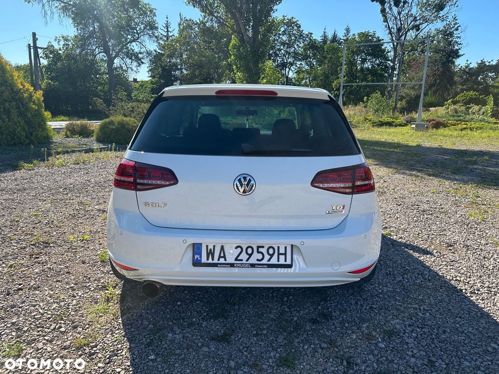 Volkswagen Golf 1.6 TDI BlueMotion Technology Cup - 6