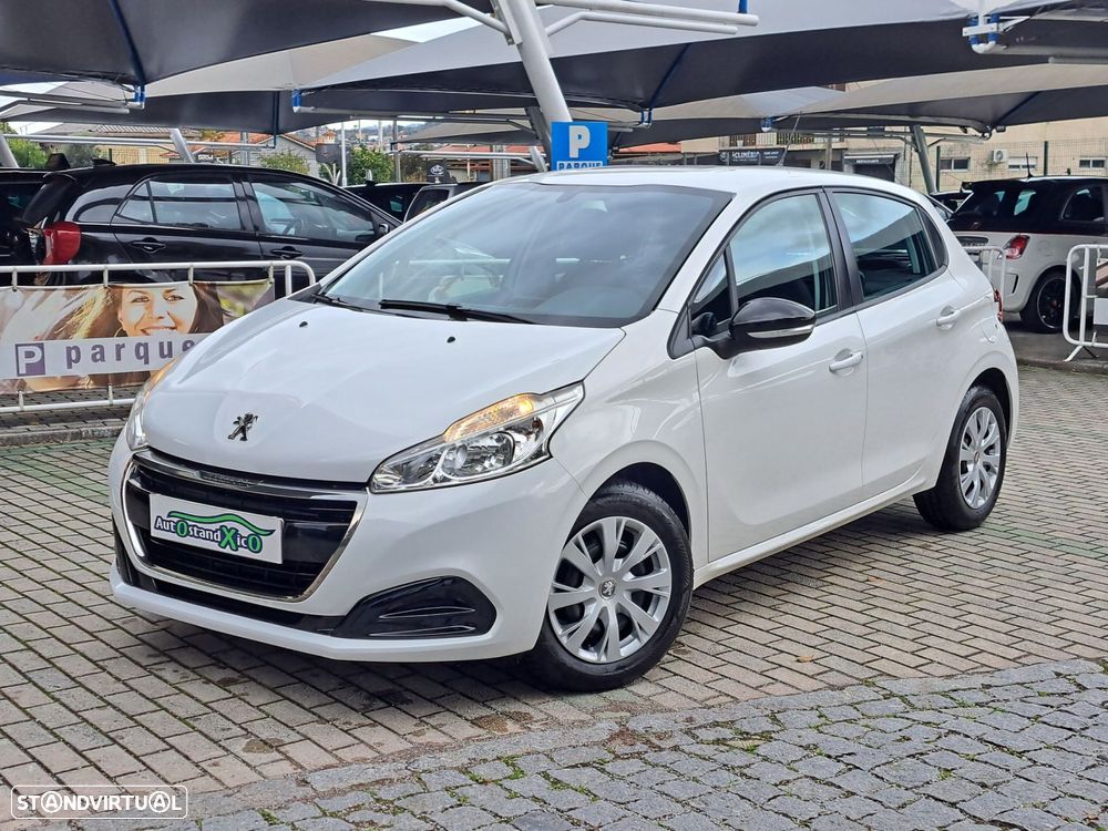 Peugeot 208 1.5 BlueHDi Active - 1