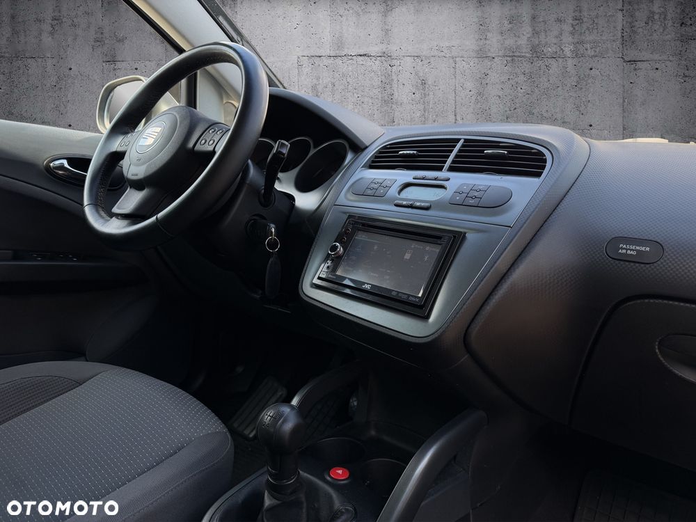 Seat Altea XL 1.6 Stylance - 11