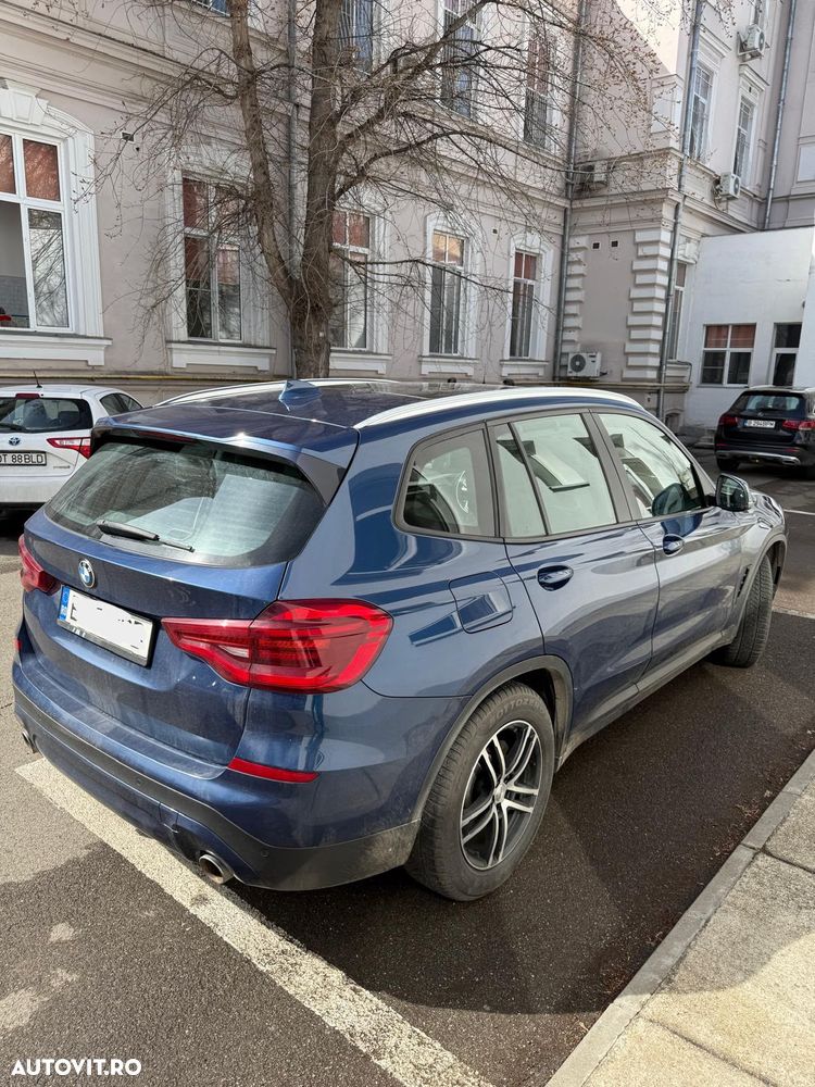 BMW X3 xDrive20i AT Advantage - 3