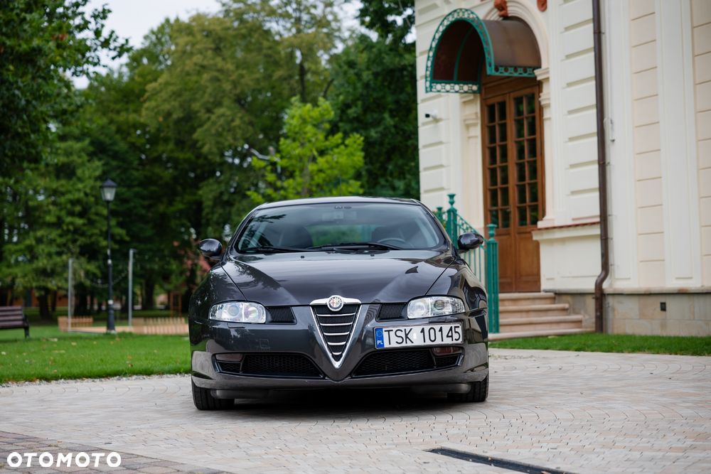 Alfa Romeo GT - 18