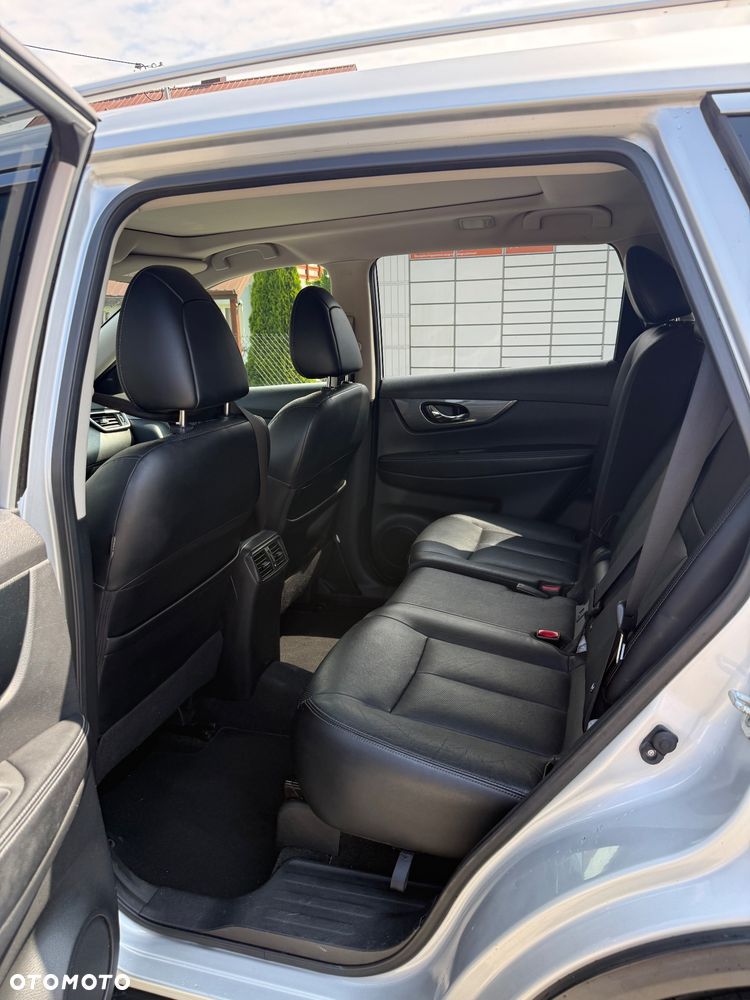 Nissan X-Trail 1.6 dCi Xtronic 360 - 12