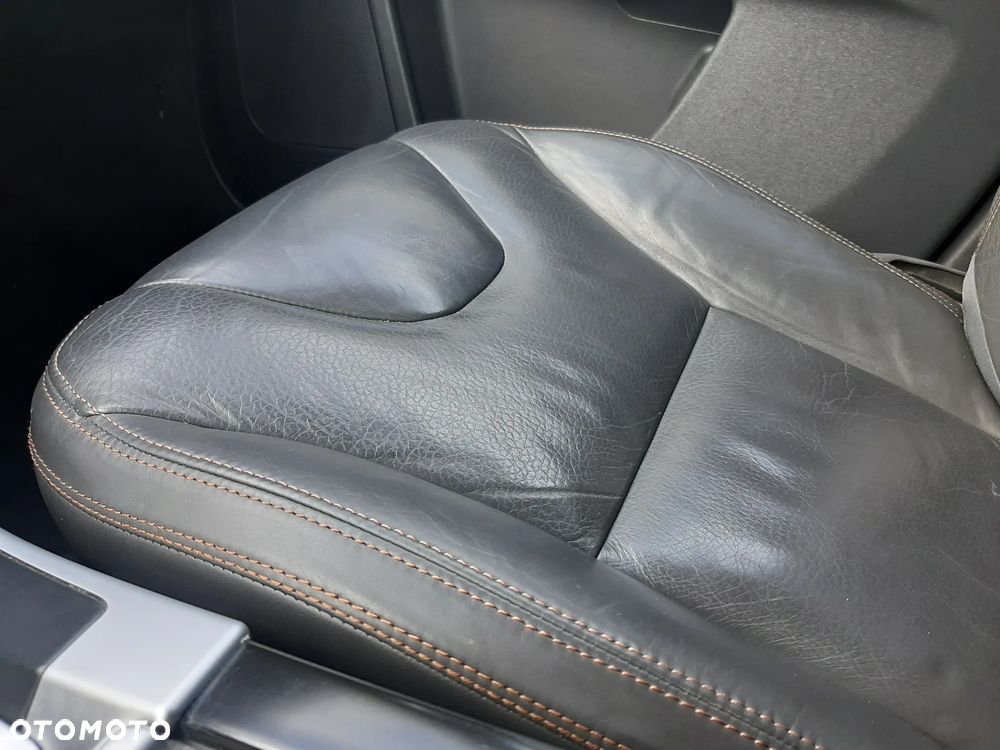 Volvo XC 60 D5 AWD Momentum - 20