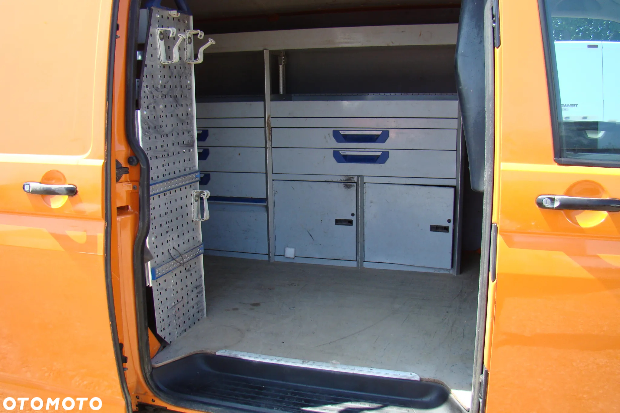 Volkswagen Transporter - 15