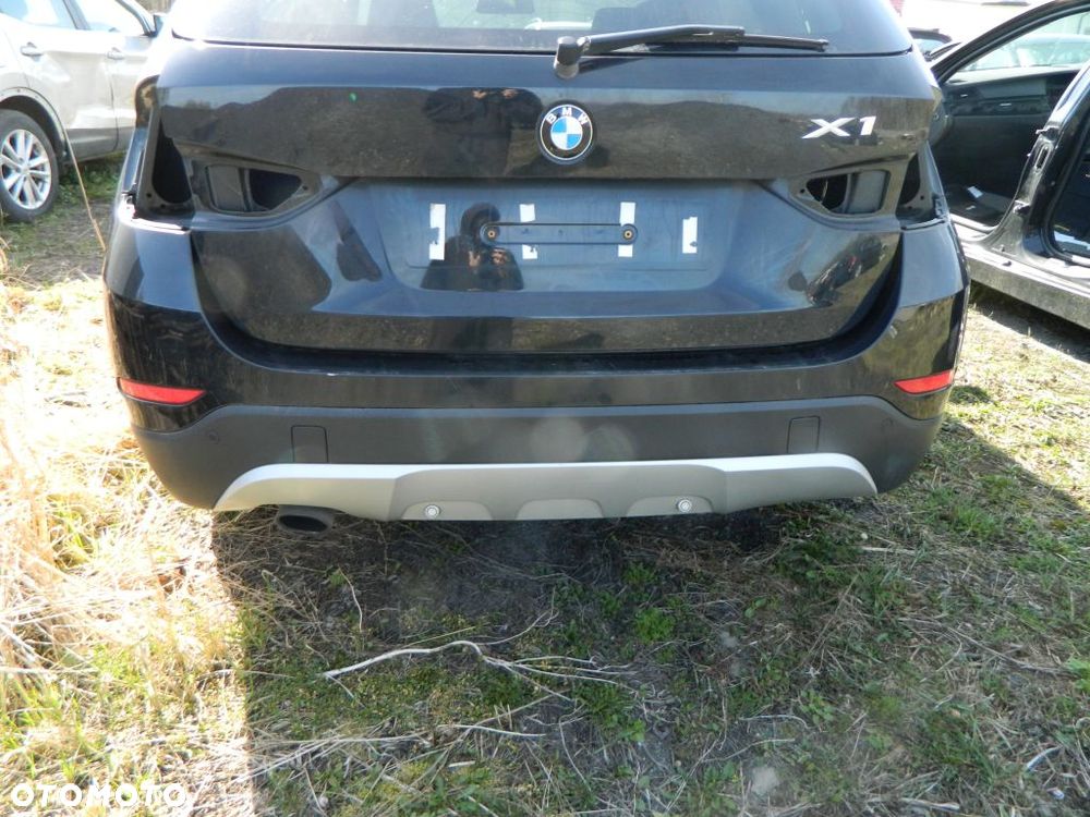 BMW X1 E84 LCI 2013 Black Sapphire Metallic 475 NA CZĘŚCI - 18