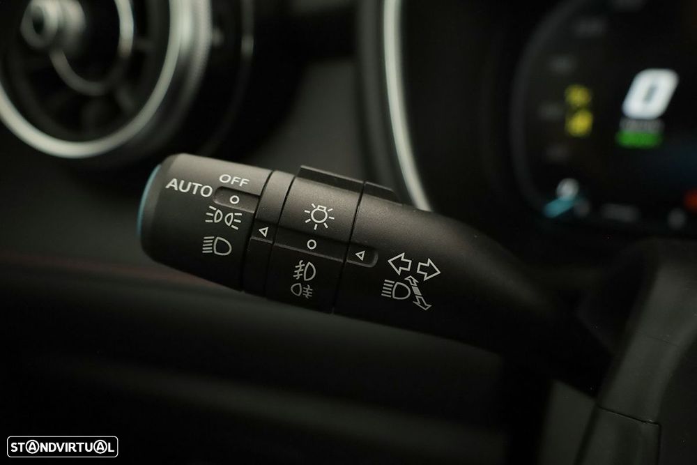 MG EHS 1.5 T-GDI Plug-in Hybrid Luxury - 16