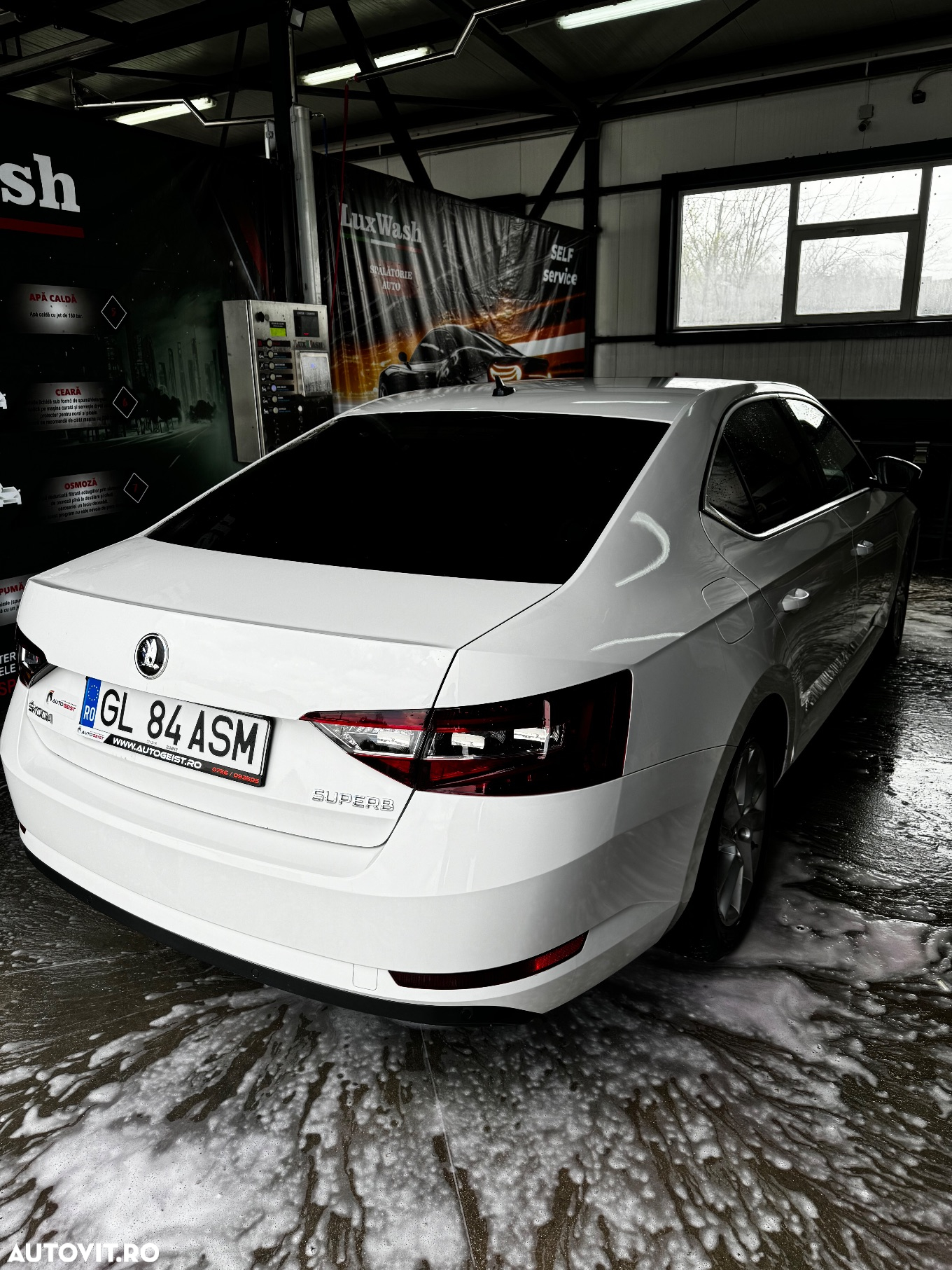 Skoda Superb - 4