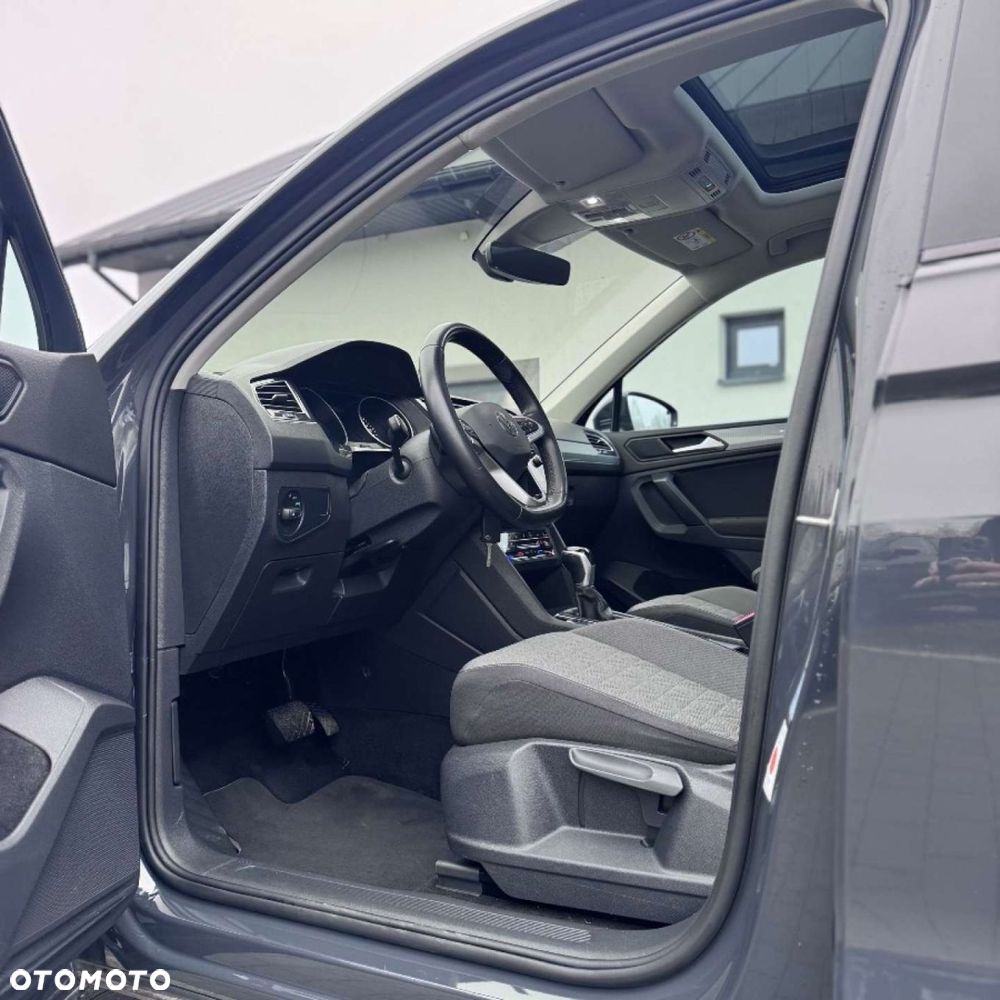 Volkswagen Tiguan - 18