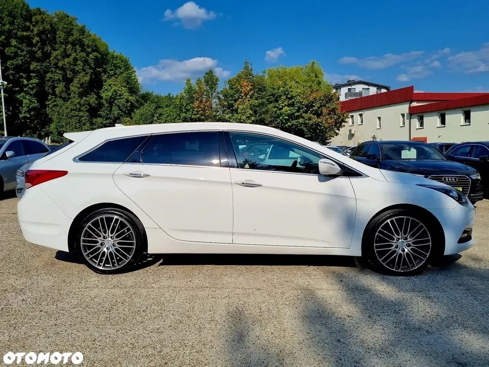 Hyundai i40 1.7 CRDi Premium DCT - 4