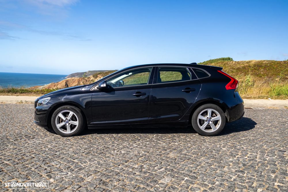 Volvo V40 D2 - 3
