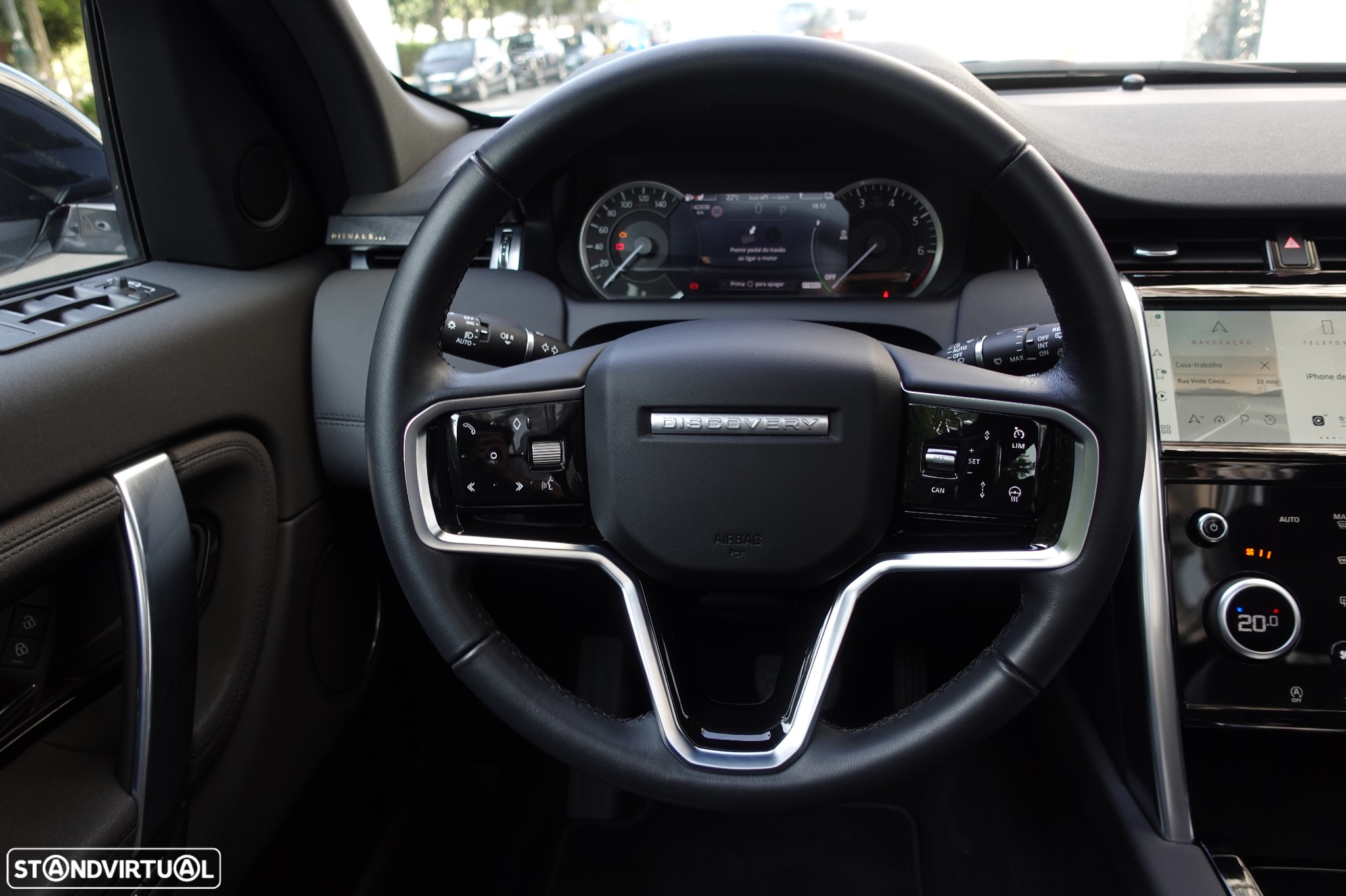 Land Rover Discovery Sport 1.5 I3 P300e AWD R-Dynamic SE - 15