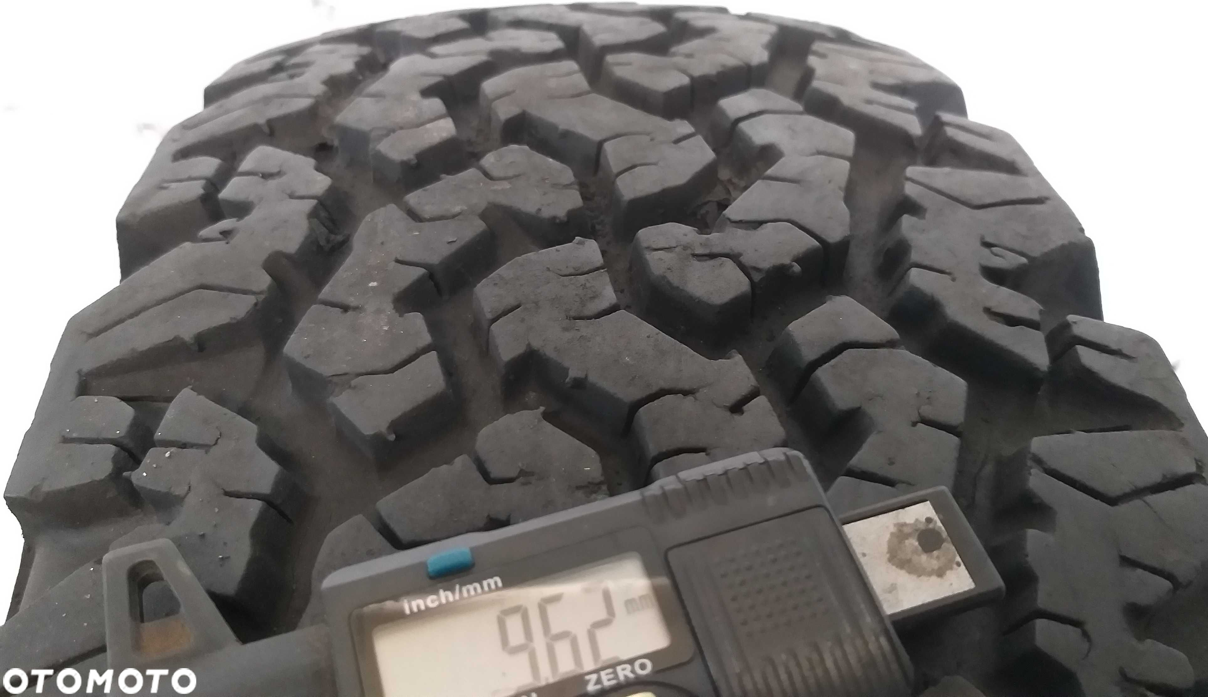 Szt2388M Sztuka 235/85R16 BF-GoodRich All-Terrain T/A - 2