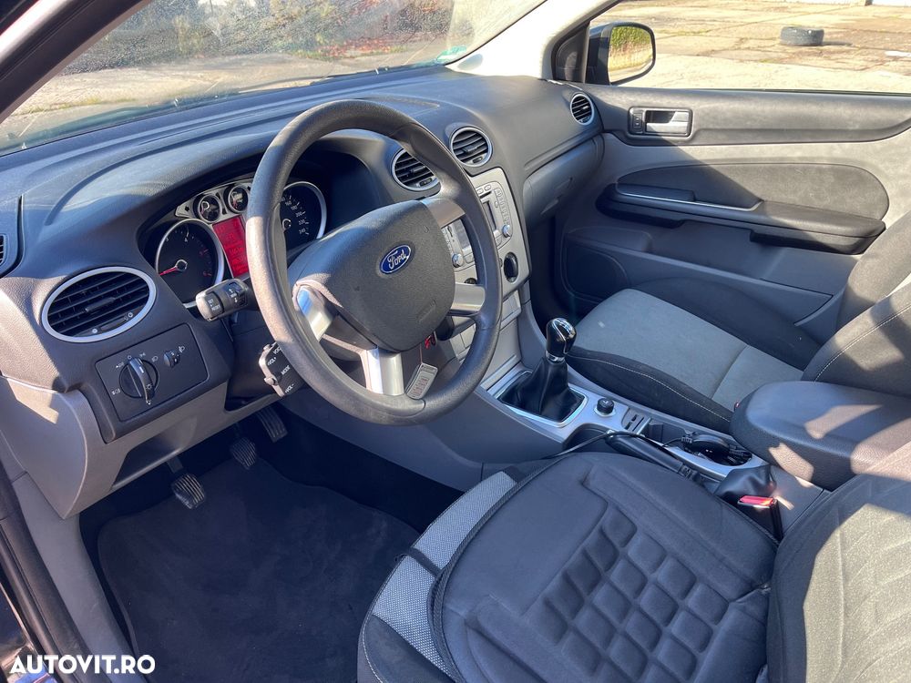 Ford Focus 1.6 TDCI 90 CP Trend - 6