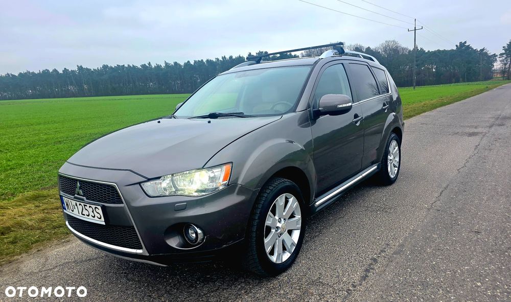 Mitsubishi Outlander 2.4 Instyle NAVI EU5 CVT - 9