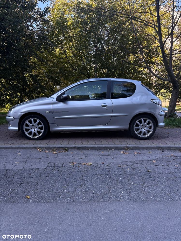 Peugeot 206 1.6 Quiksilver - 2
