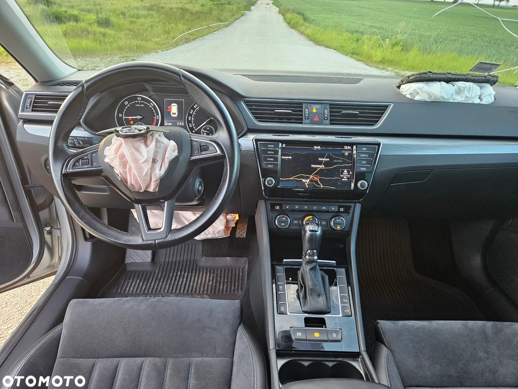 Skoda Superb 2.0 TDI 4x4 DSG Style - 7