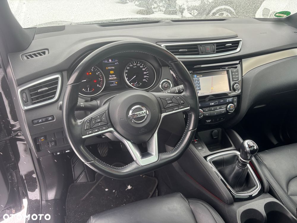 Nissan Qashqai 1.3 DIG-T TEKNA - 16