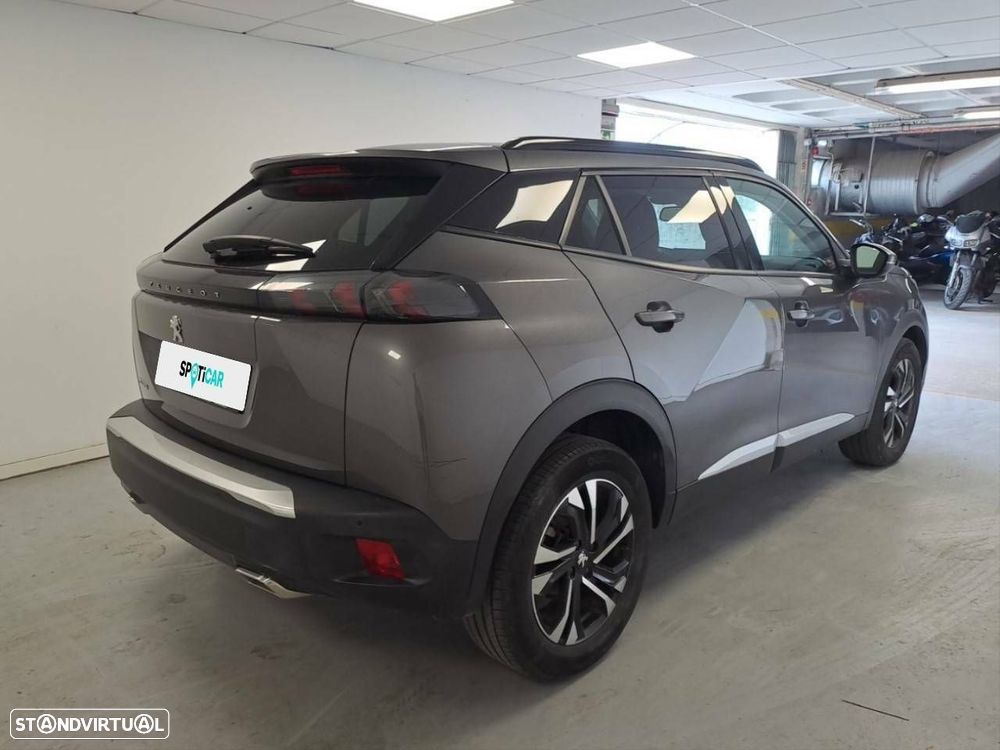 Peugeot 2008 1.2 PureTech Allure Pack - 4