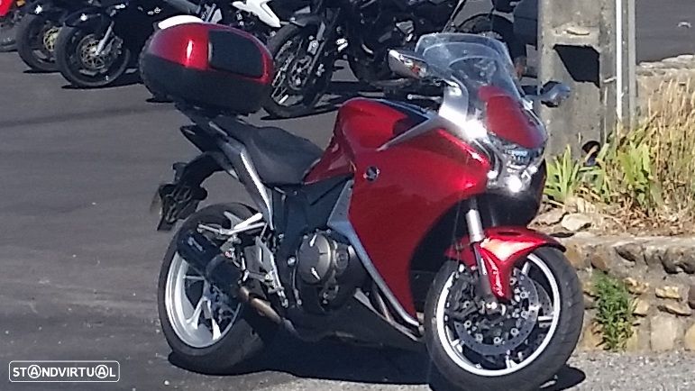 Honda VFR VFR 1200 F - 1