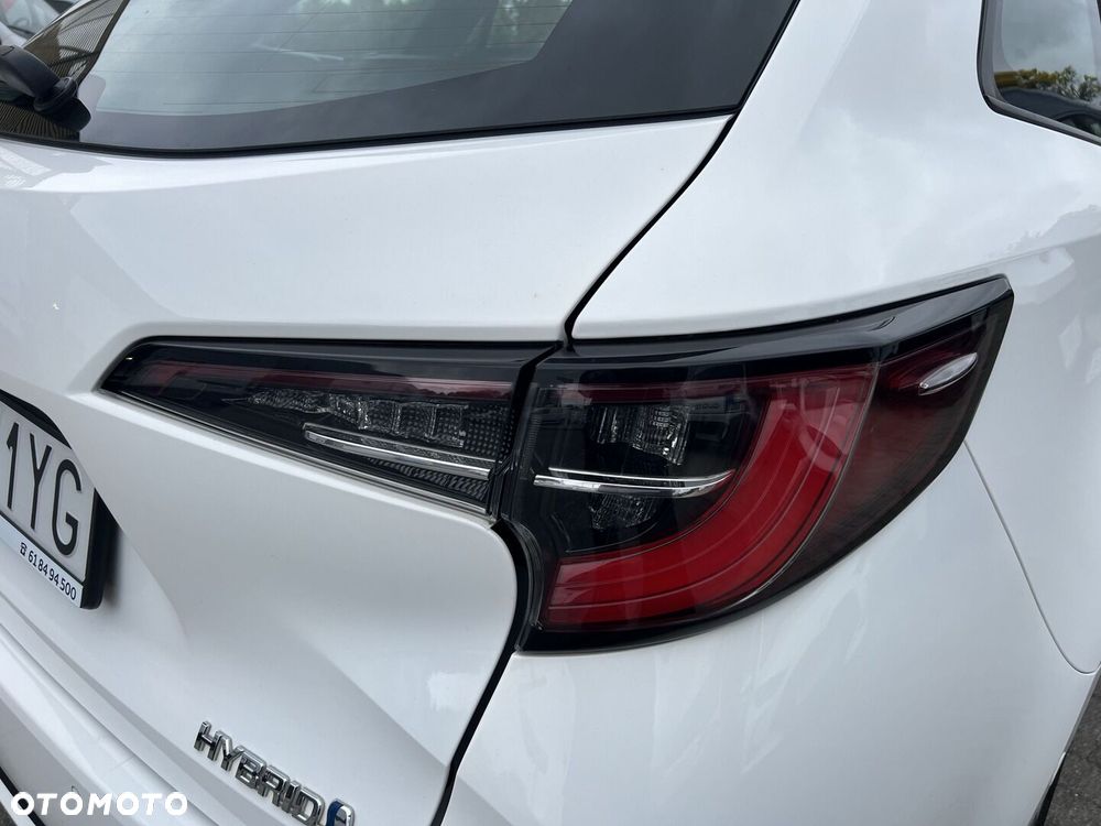 Toyota Corolla 1.8 Hybrid Comfort - 26