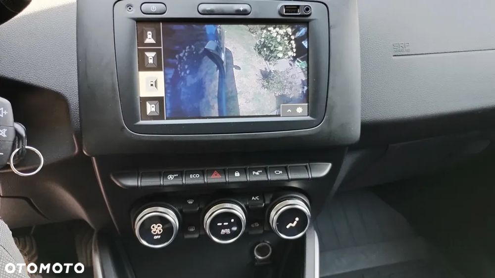 Dacia Duster 1.0 TCe SL Celebration - 7