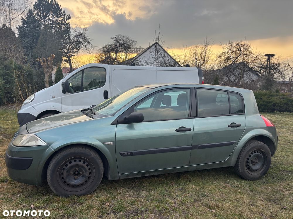Renault Megane 1.4 Confort Authentique - 1