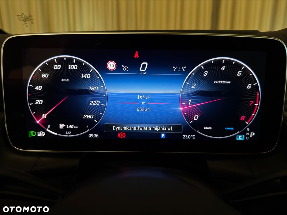 Mercedes-Benz GLC 300 mHEV 4-Matic AMG Line - 11