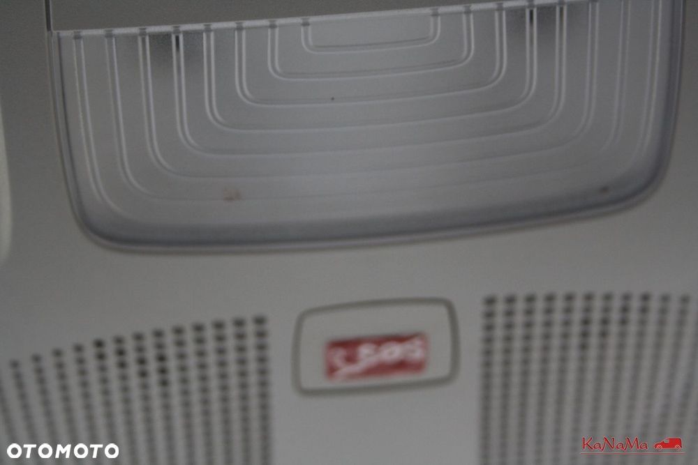 Mercedes-Benz VITO - 13