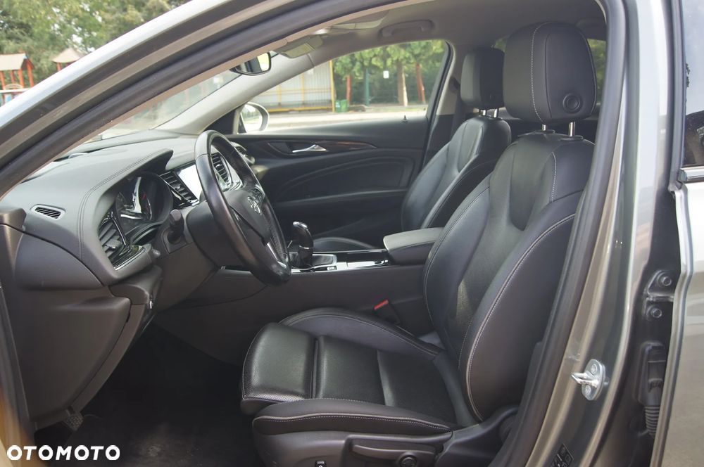 Opel Insignia Grand Sport 1.6 Diesel (118g) Business Innovation - 7