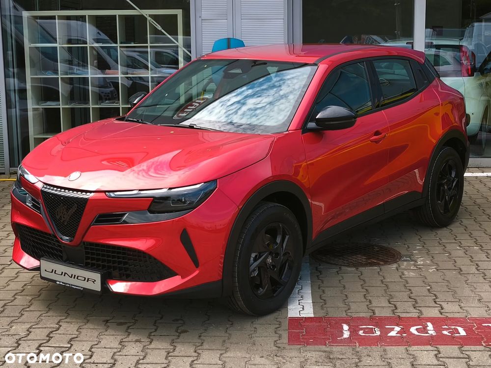 Alfa Romeo Junior 1.2 mHEV Ibrida eDCT - 1