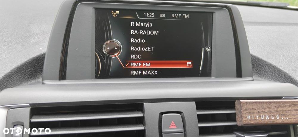 BMW Seria 1 116i Edition Metropolitan - 22