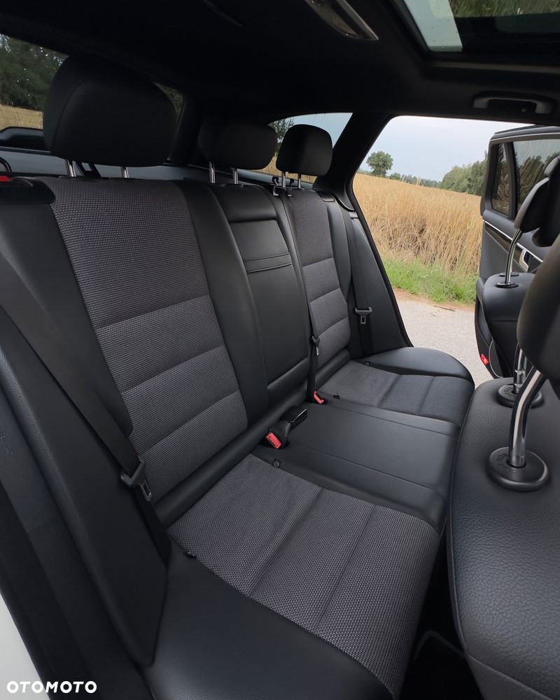 Mercedes-Benz Klasa C 220 CDI BlueEff 4-Matic Avantgarde - 23