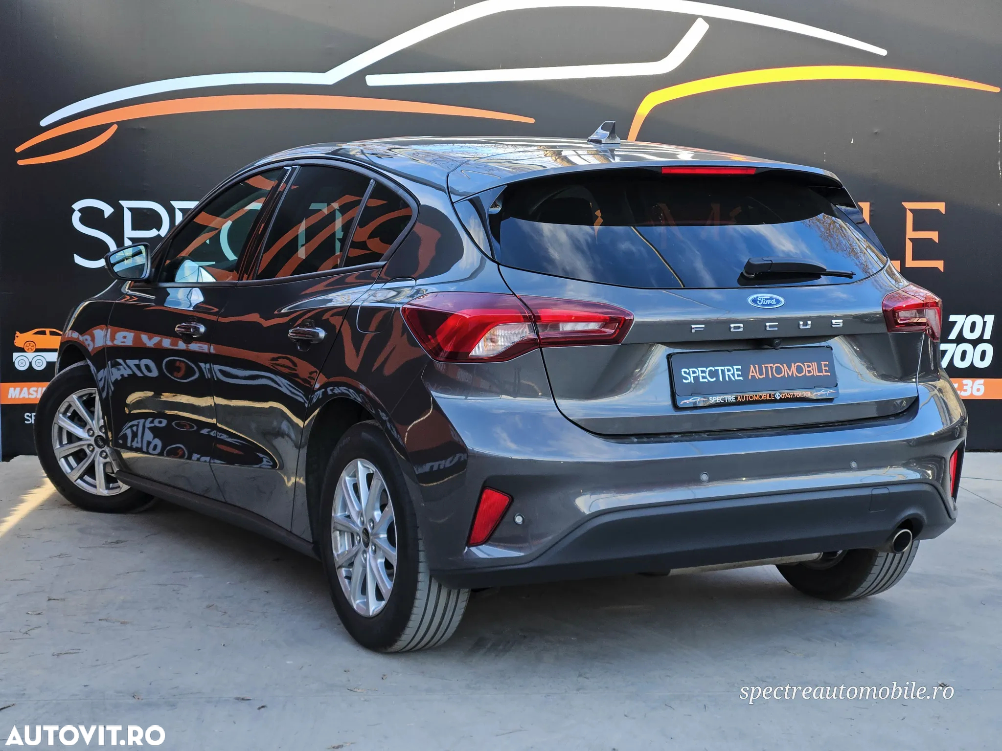 Ford Focus 1.5 EcoBlue Start-Stopp-System Aut. TITANIUM - 5