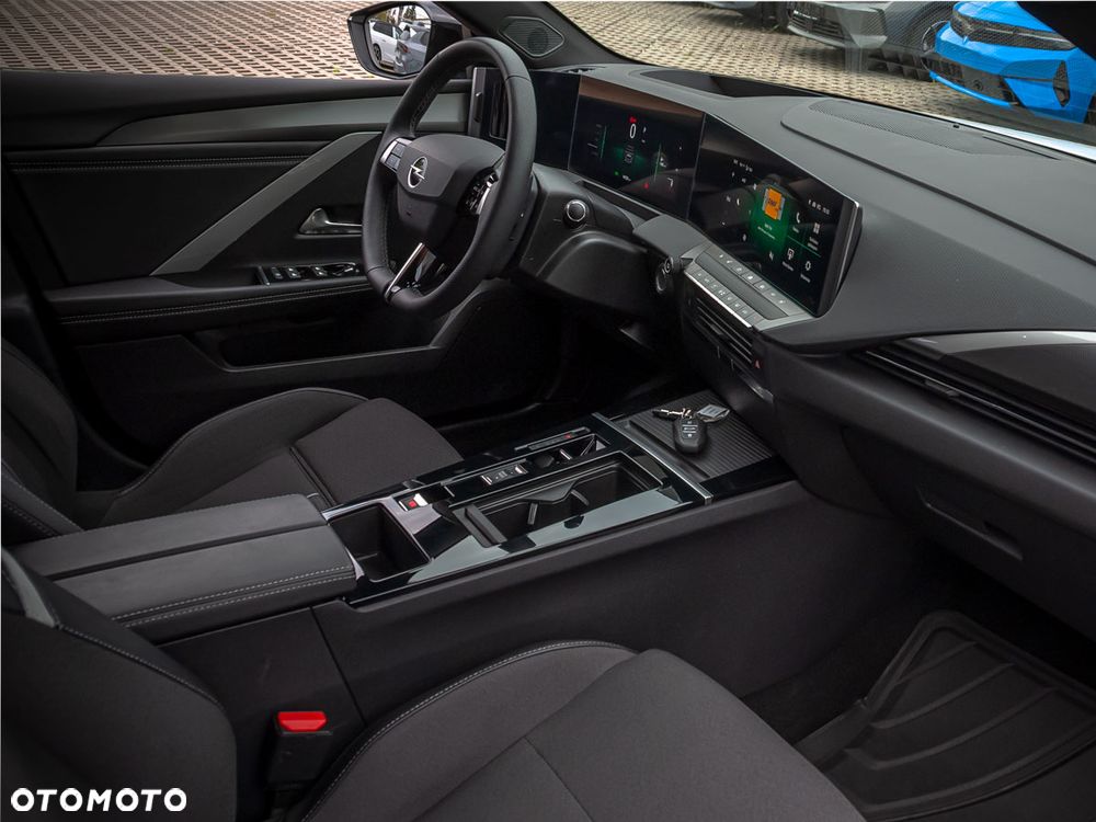 Opel Astra 1.2 T mHEV Ultimate S&S eDTC - 14