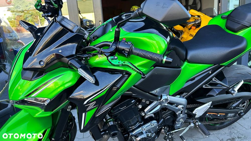 Kawasaki Z 900 - 12