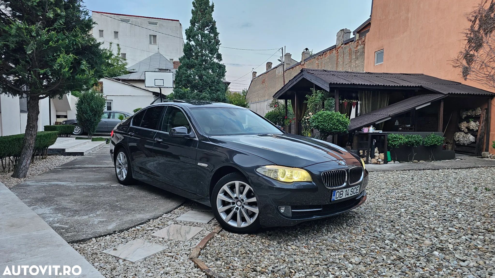 BMW Seria 5 520d - 1