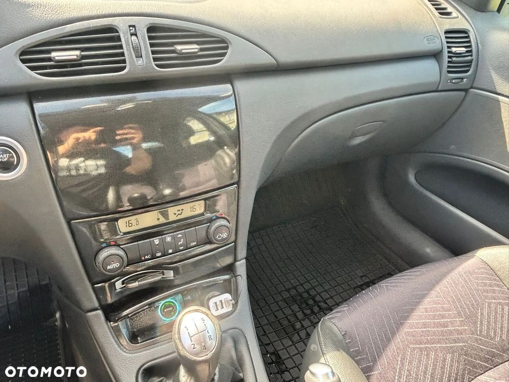 Renault Laguna 1.8 Privilege - 10