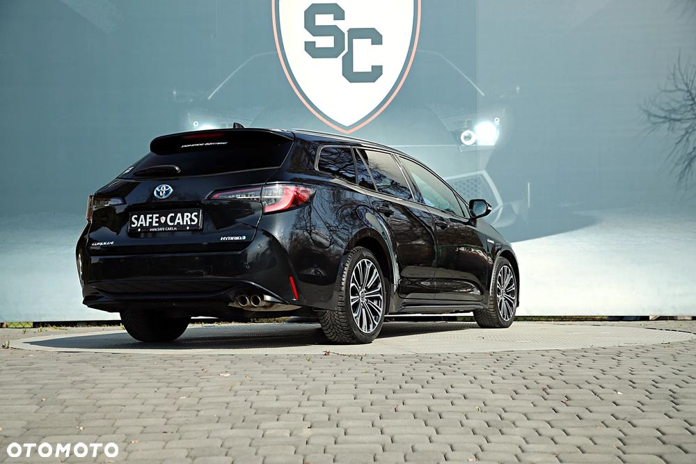 Toyota Corolla 2.0 Hybrid Executive - 9