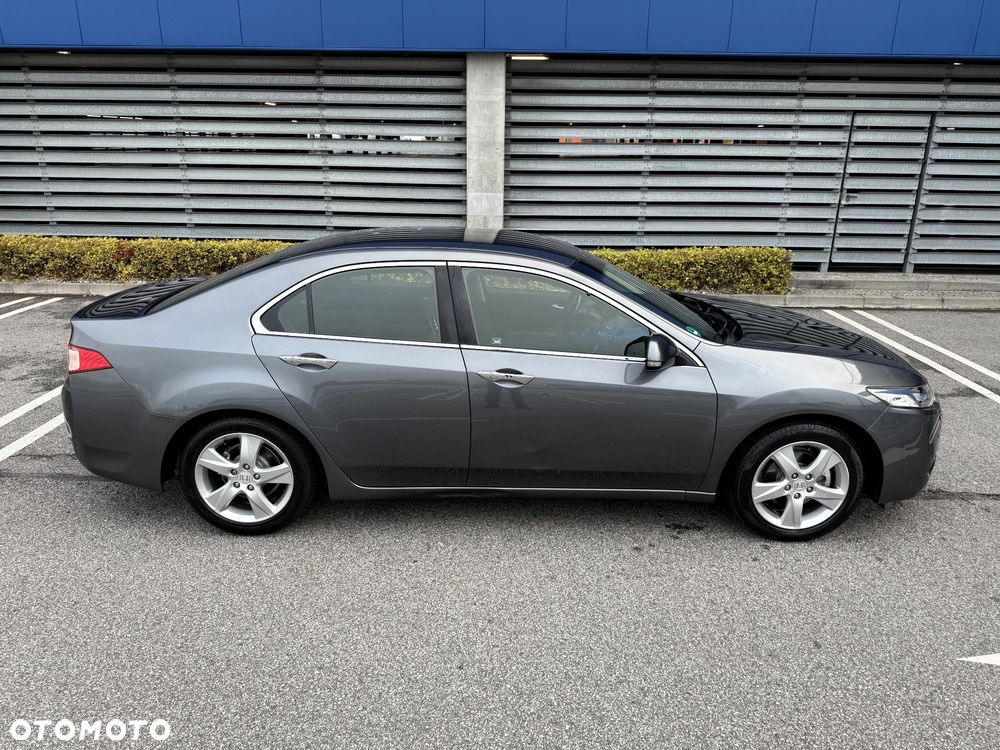 Honda Accord 2.0 Executive Navi - 7