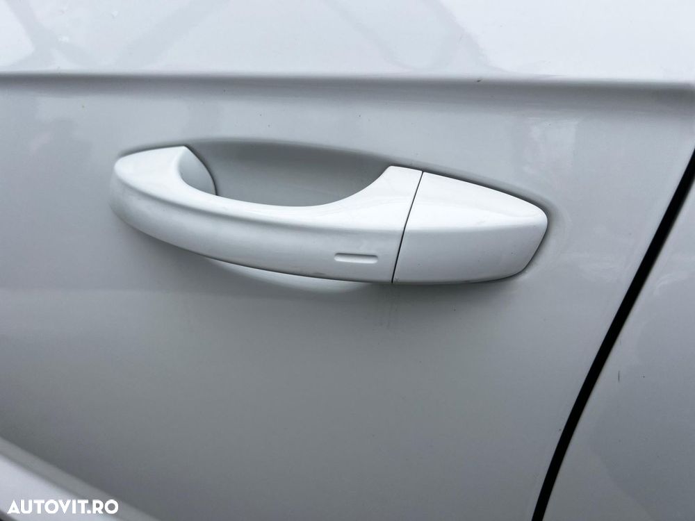 Volkswagen Touareg V6 TDI 4MOTION Style - 28