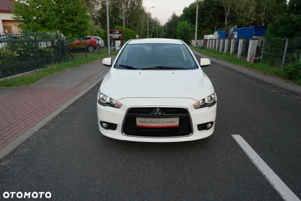 Mitsubishi Lancer - 3