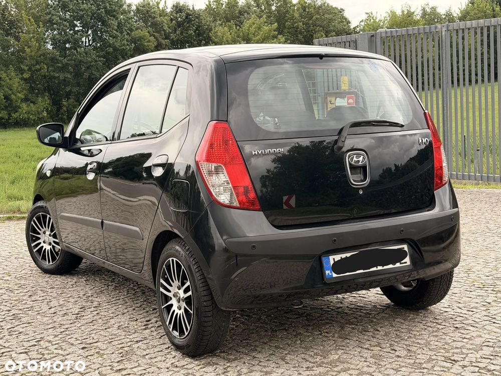 Hyundai i10 1.1 Base - 22