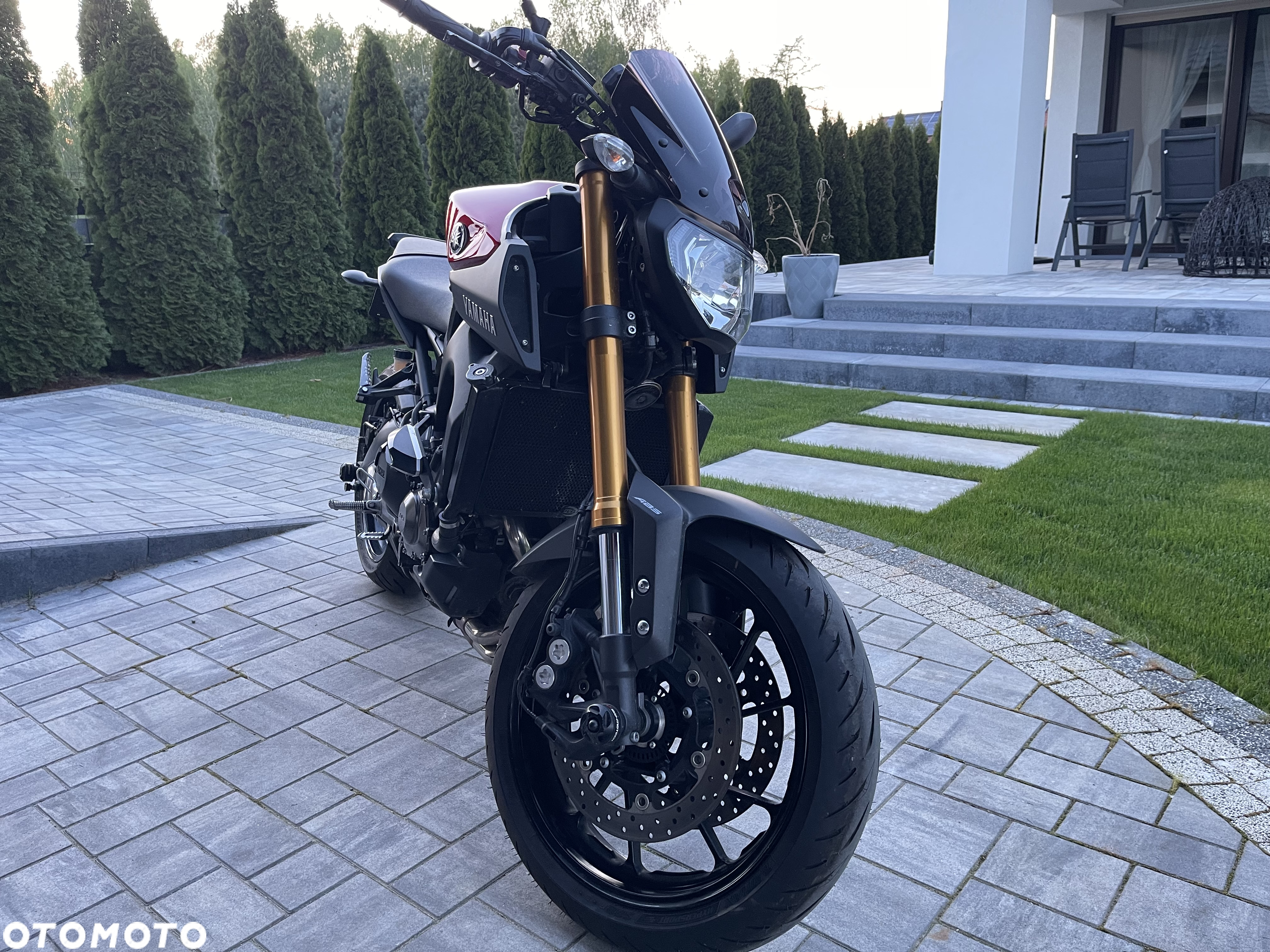 Yamaha MT - 5